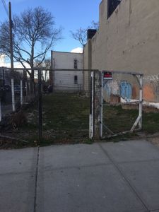 1013 Dumont Ave, Brooklyn, NY, 11208