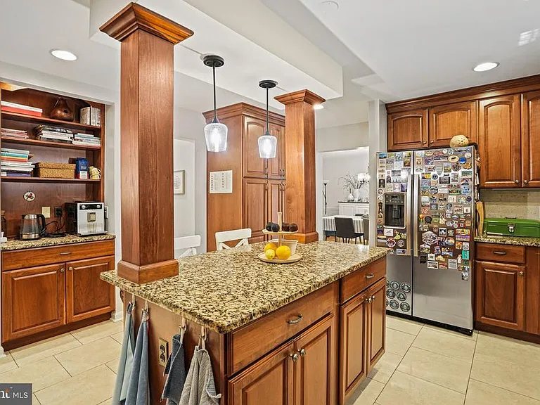 6117 Larstan Dr — Photo 6