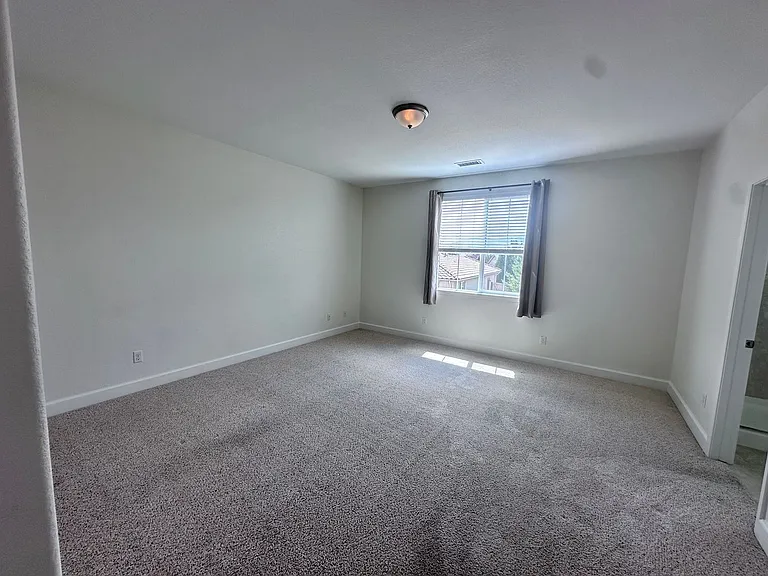 10735 Ridgebrook Dr — Photo 16