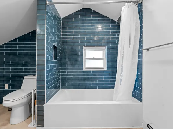 67-02 Almeda Avenue image 36 of 41