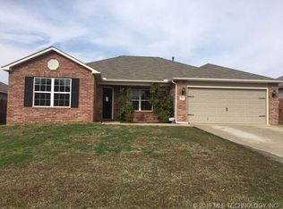 25203 E 93rd St S, Broken Arrow, OK 74014