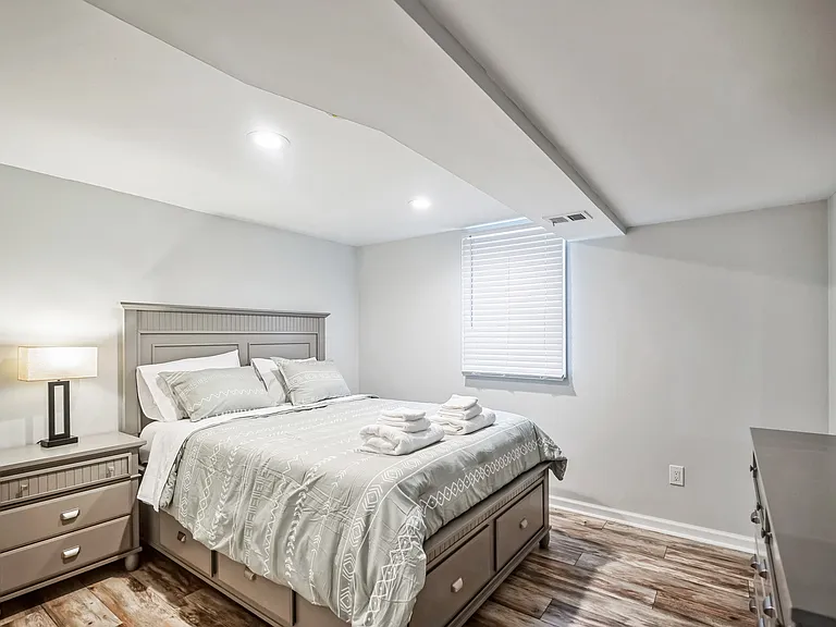 14625 Batavia Dr — Photo 4