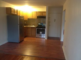 405 Grove St #1, North Plainfield, NJ 07060