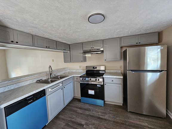 2nd image of 1908 H Havenwood Ln #G102-1