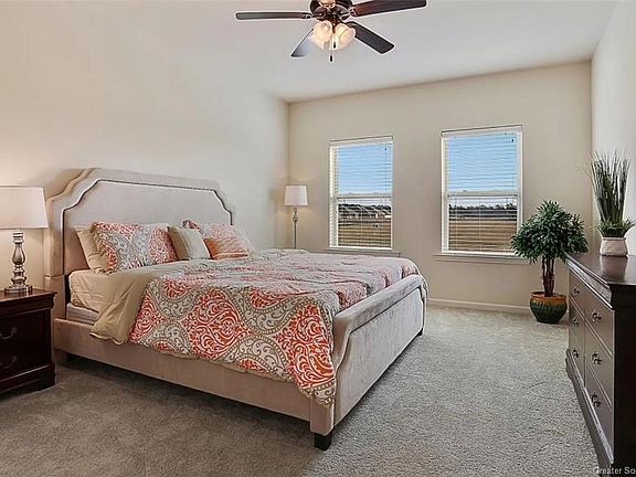5th image of 120 Briar Ct