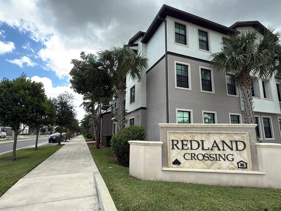 Redland Crossings