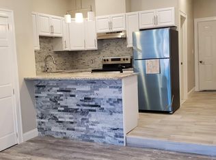 15 Pearl St #1, Lowell, MA 01852