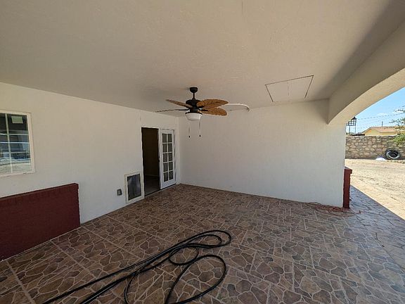 3rd image of 1073 Miss Bev Ave