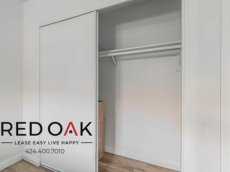 6601 Victoria Ave #107 — Photo 17