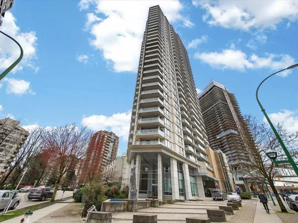 4808 Hazel St #803, Burnaby, BC V5H 0A2