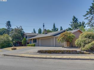 19744 NE Clackamas Ct, Portland, OR 97230