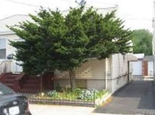 6475 58th Rd, Flushing, NY 11378