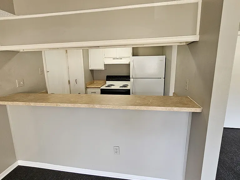 6676 Whispering Oak Pl #4 — Photo 17