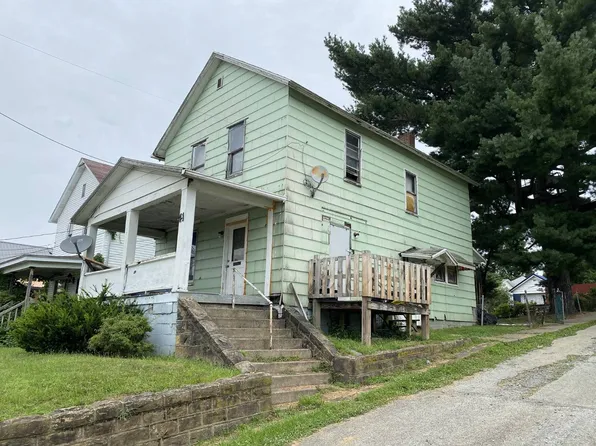 41 Varndell St, Uniontown, PA 15401