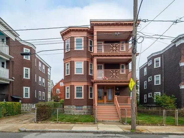 70 Sudan St, Dorchester, MA 02125