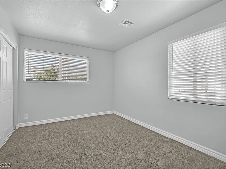 2221 Santa Clara Dr — Photo 20