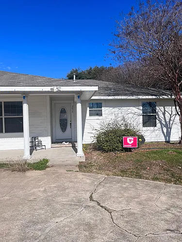 3014 Terrell Rd Photo 1