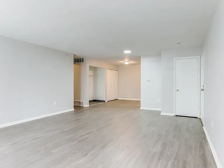 Hamlin Place Estates — Photo 24