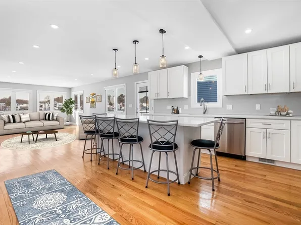 52 Savory St #A, Lynn, MA 01904