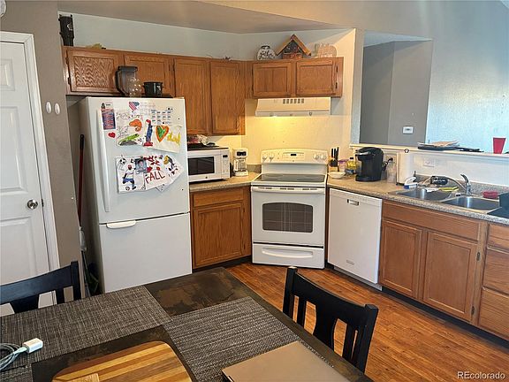 5th image of 12342 Newport Court