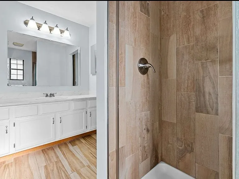 225 NW Mallard Pl — Photo 15