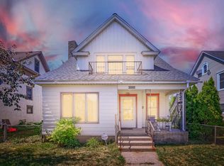 3304 Grand Ave S, Minneapolis, MN 55408