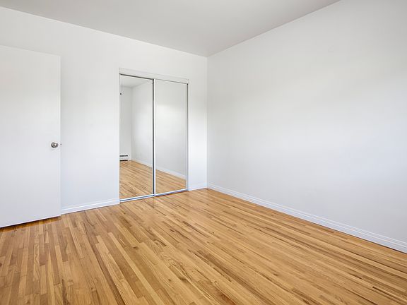 5th image of 10172 119th St NW