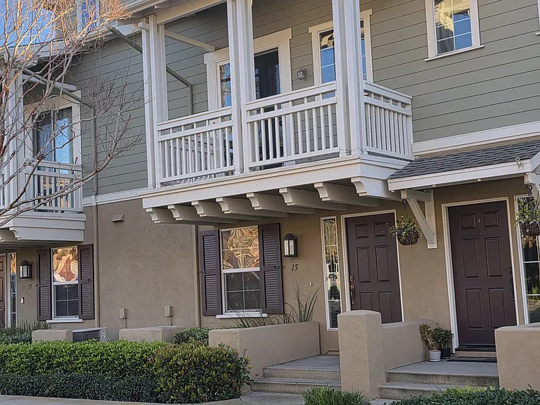 15 Agave Ct — Photo 1