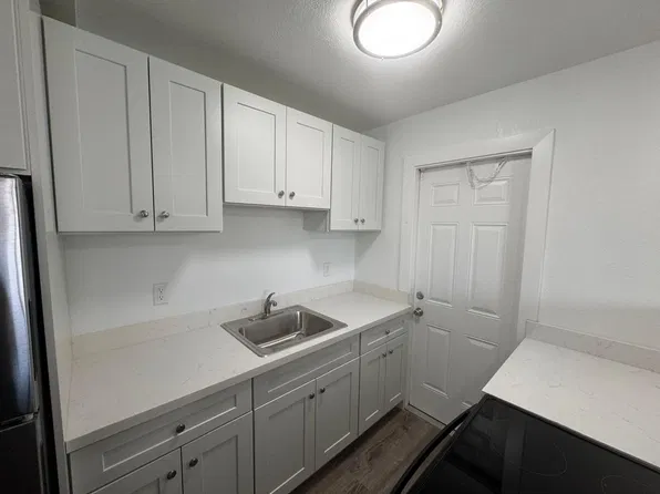 Arthur St Apts LLC