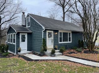 18 Tamarack Rd, Byram Township, NJ 07821