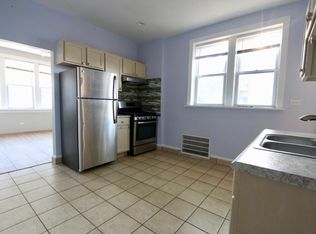 1858 W 21st Pl APT 1, Chicago, IL 60608