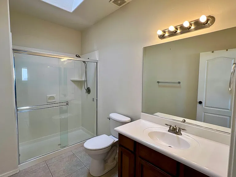420 Acoma Blvd S #12 — Photo 20