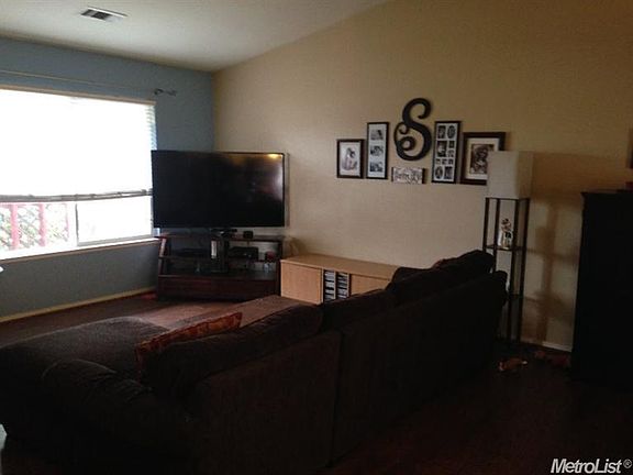 3rd image of 12191 Quicksilver St