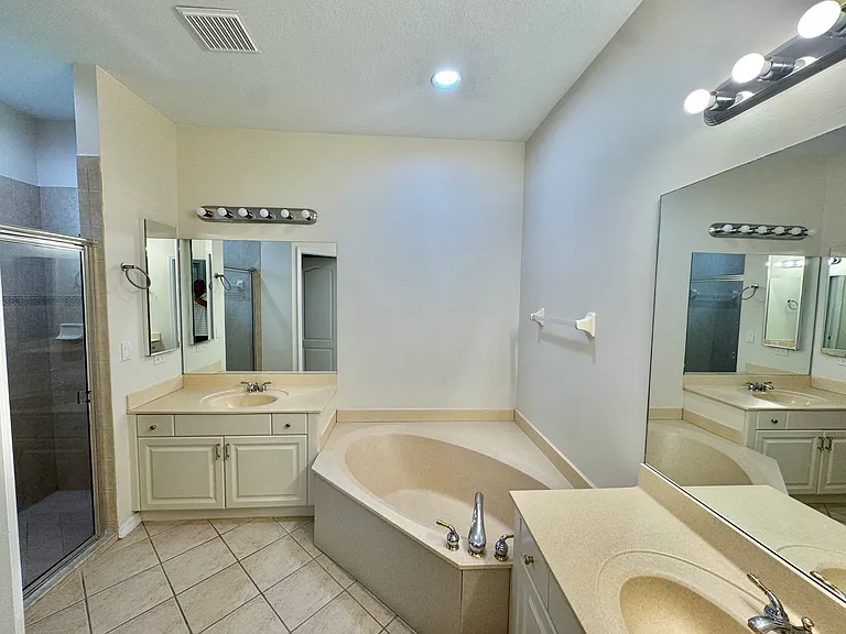 20367 Ardore Ln — Photo 15