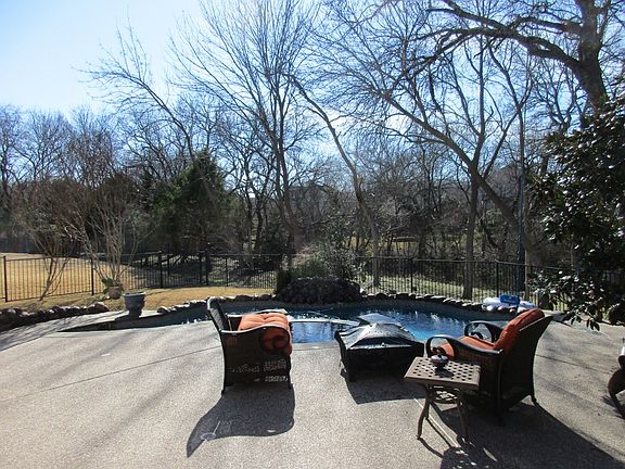 5th image of 2929 Moss Creek Ct