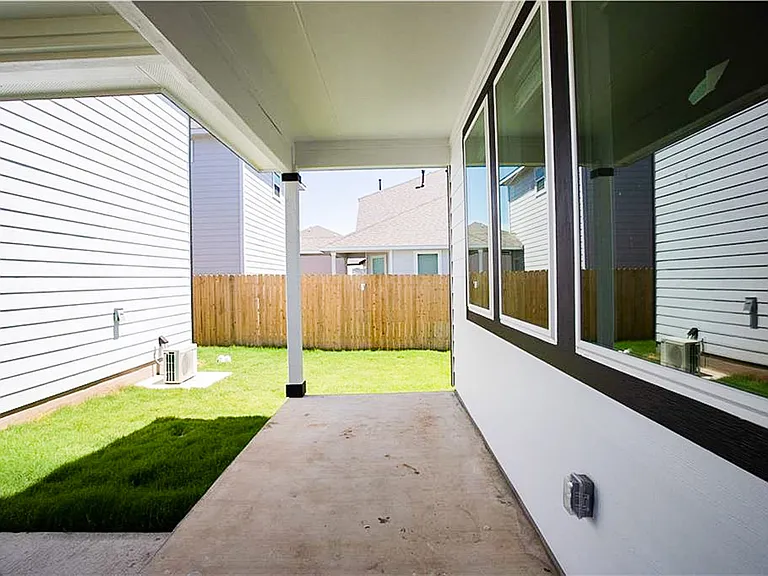 346 Garner Dr — Photo 23