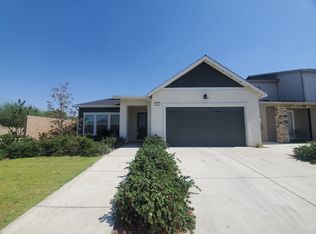 2323 S Shirley Ave, Fresno, CA 93727