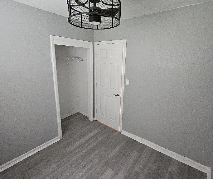 4004 Oakley Ave — Photo 4
