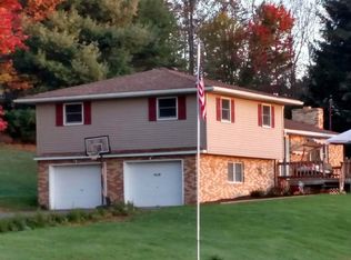 135 Decker Rd, Jermyn, PA 18433