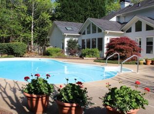 990 Charlton Trce, Marietta, GA 30064