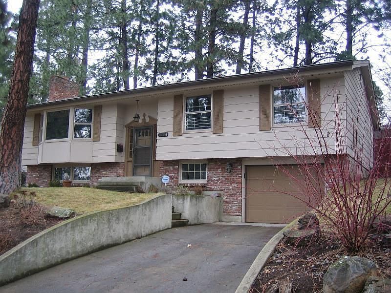 1st image of 5584 N Greenwood Blvd