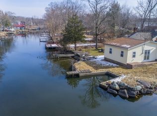 100 Tintle Ave, West Milford, NJ 07480