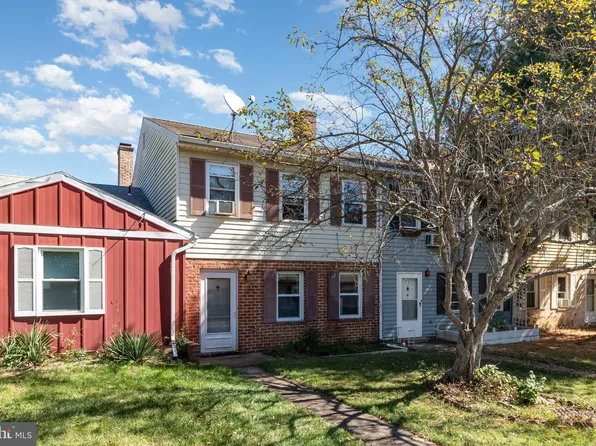 7103 Salem Park Cir, Mechanicsburg, PA 17050