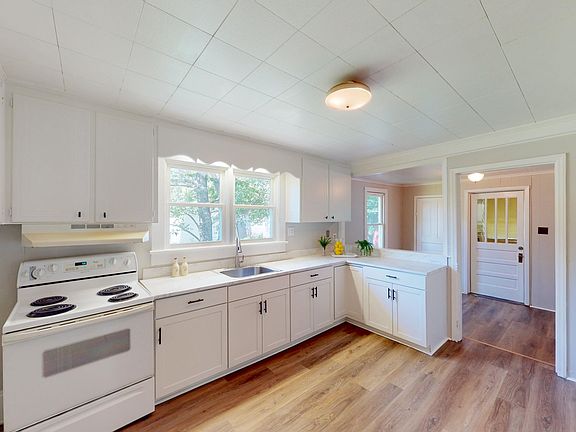 2nd image of 505 Daisy Street