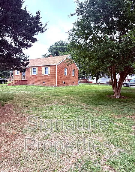 401 Craven St — Photo 3