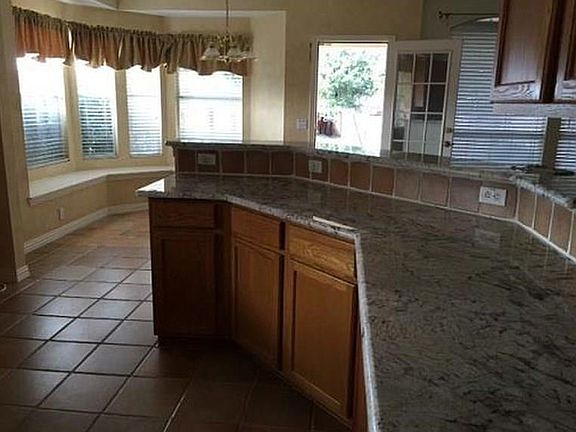 4th image of 8501 Severn Ct