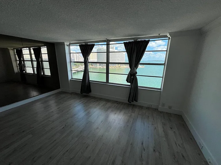 905 Brickell Bay Dr #9 — Photo 9
