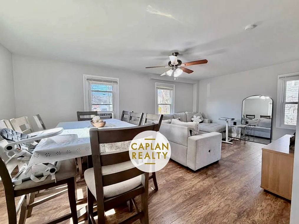 3 bed, 2.5 bath, 1500 sqft, $2,850 — Photo 4