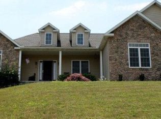 42 Evergreen Dr, New Ringgold, PA 17960