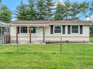 1103 Biltmore Blvd, South Roxana, IL 62087